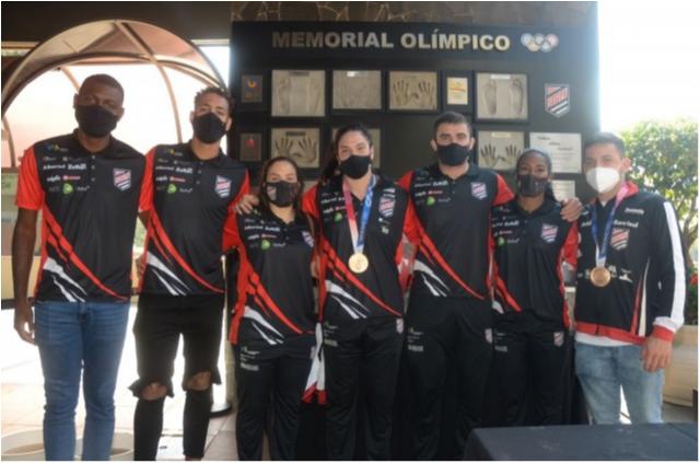 Sogipa homenageia seus atletas olímpicos, entre eles os medalhistas do judô, Daniel Cargnin e Mayra Aguiar