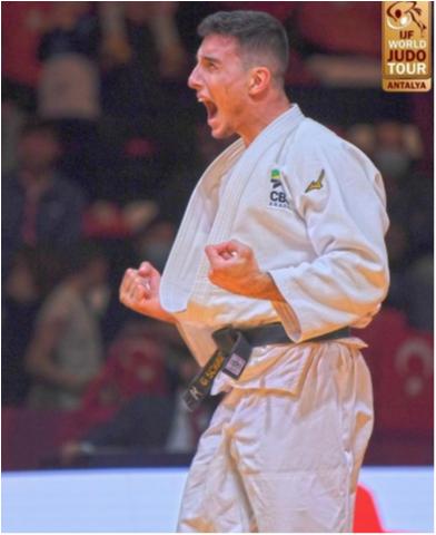 Schimidt é campeão e Portela fatura um bronze no segundo dia de Grand Slam de Antalya