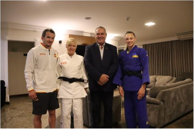 Presidente da CBJ solidariza-se à judoca ucraniana Daria Bilodid, que veio treinar no Brasil