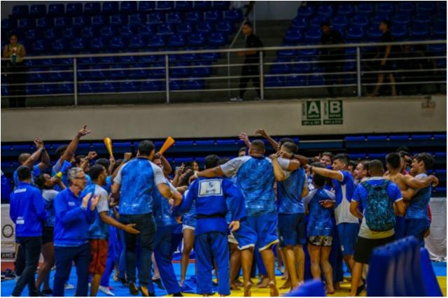 AO VIVO - Esporte Clube Pinheiros e Minas Tênis Clube se encaram na final do Grand Prix Nacional