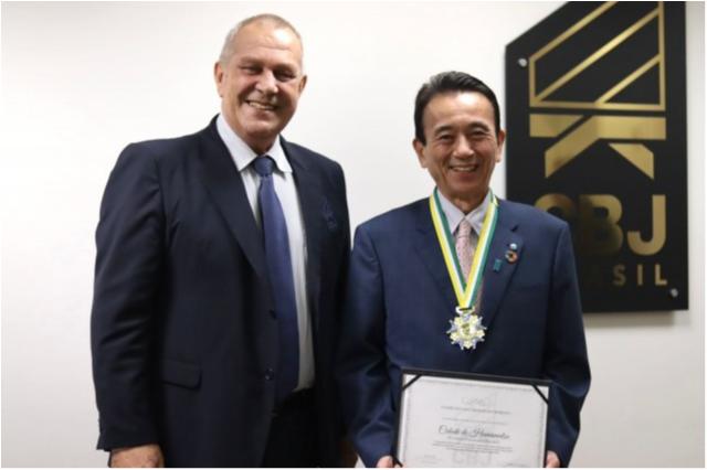 CBJ homenageia cidade de Hamamatsu com a comenda da Ordem do Mérito do judô brasileiro