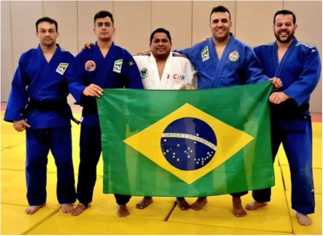Veteranos brilham no Panamá com cinco medalhas na Super Copa