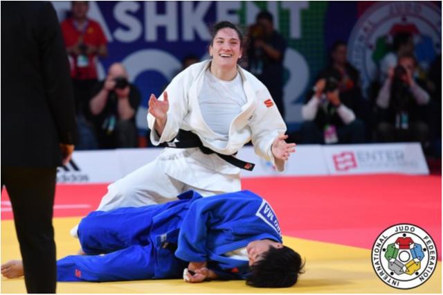 Seleção Brasileira de Judô vai com 15 atletas para o World Masters, última competição de 2022