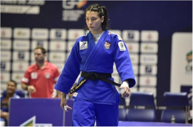 Um novo recomeço para Aléxia Castilhos nos 70kg