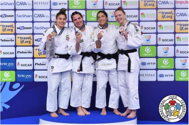Gabriella Mantena comemora prata no Grand Prix de Portugal, seu primeiro pódio no Circuito IJF