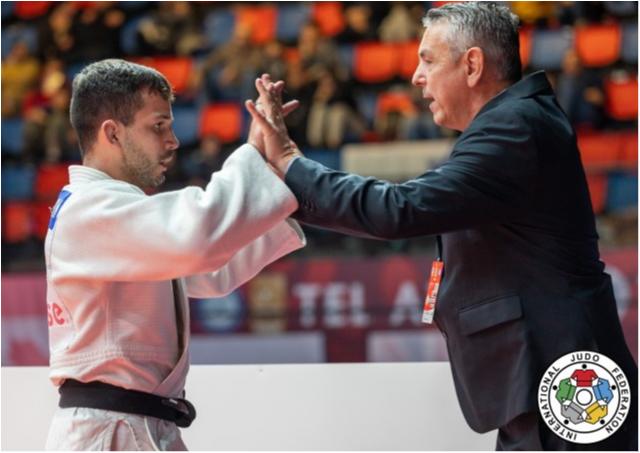 Cargnin vence campeão mundial e conquista bronze em Tel Aviv