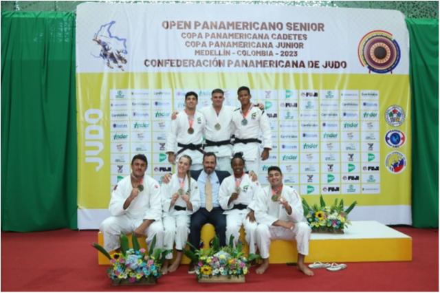 Brasil conquista oito medalhas e fica em primeiro lugar geral no Open de Medellín