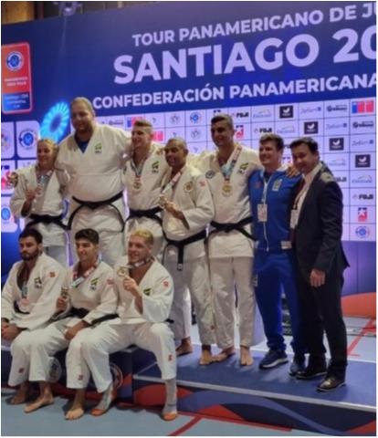 Judô brasileiro fatura mais oito medalhas em Santiago e fecha Open com 15 pódios
