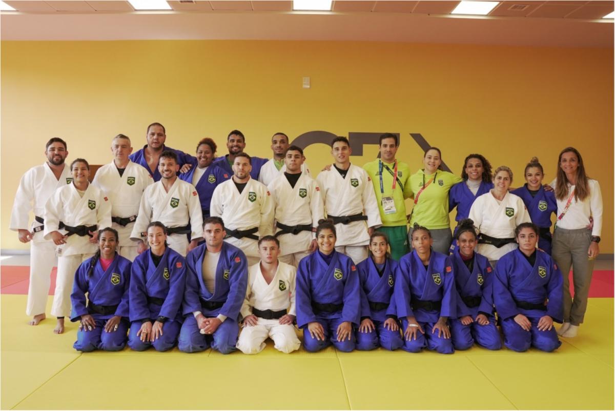 Judô faz reconhecimento da arena e já treina em Santiago na regressiva para estreia dos Jogos Pan-Americanos 