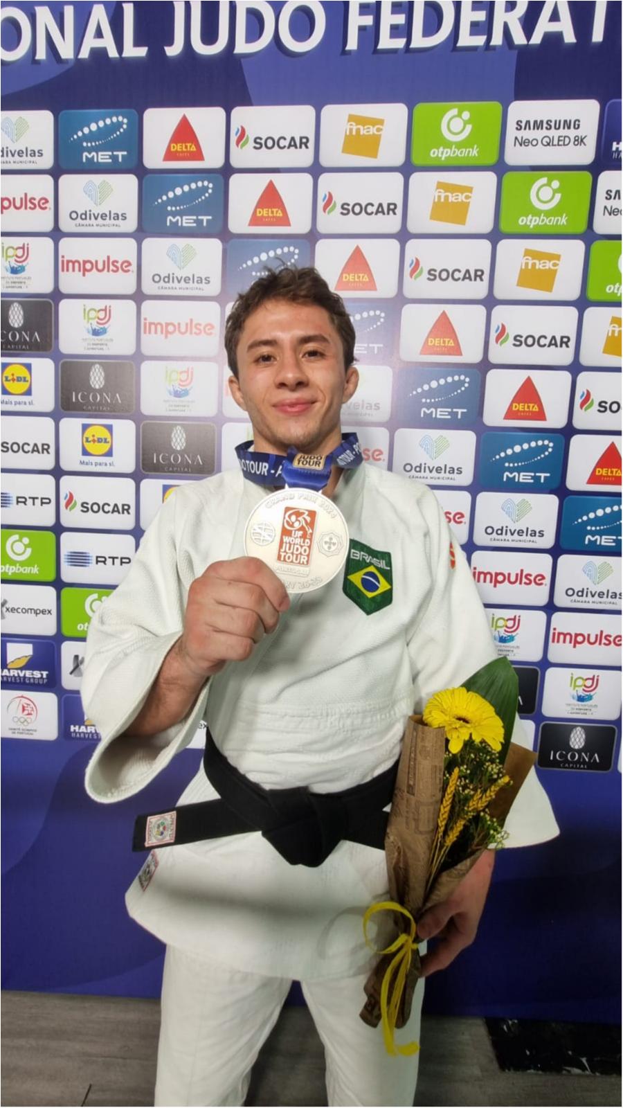 Michel Augusto é prata no Grand Prix de Portugal e se projeta no ranqueamento olímpico 