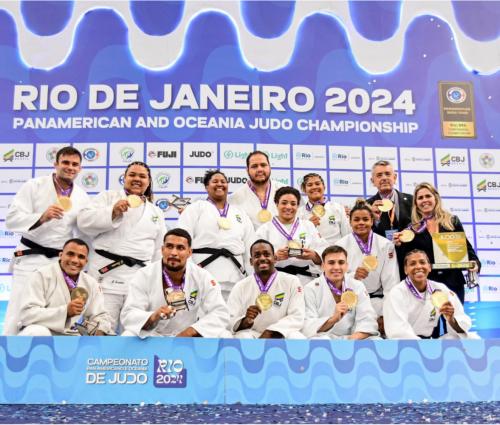 Brasil é ouro na disputa por equipes mistas do Campeonato Pan-Americano e Oceania de Judô Rio 2024