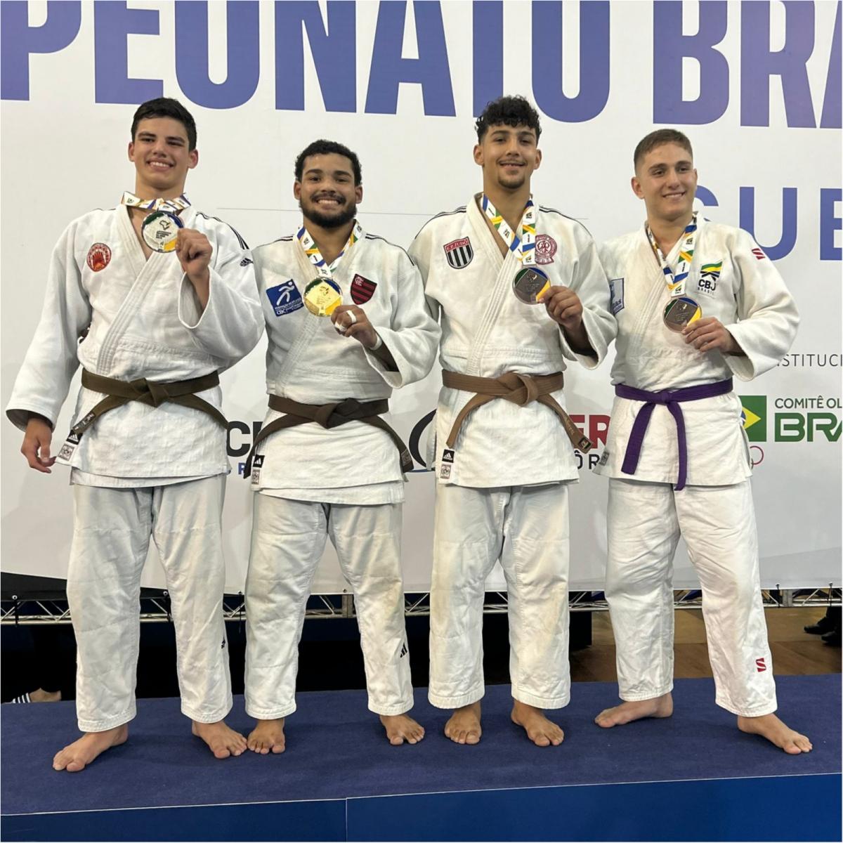 Rio, no masculino, e São Paulo, no feminino, lideram quadro de medalhas do Campeonato Brasileiro Sub-18 de Judô