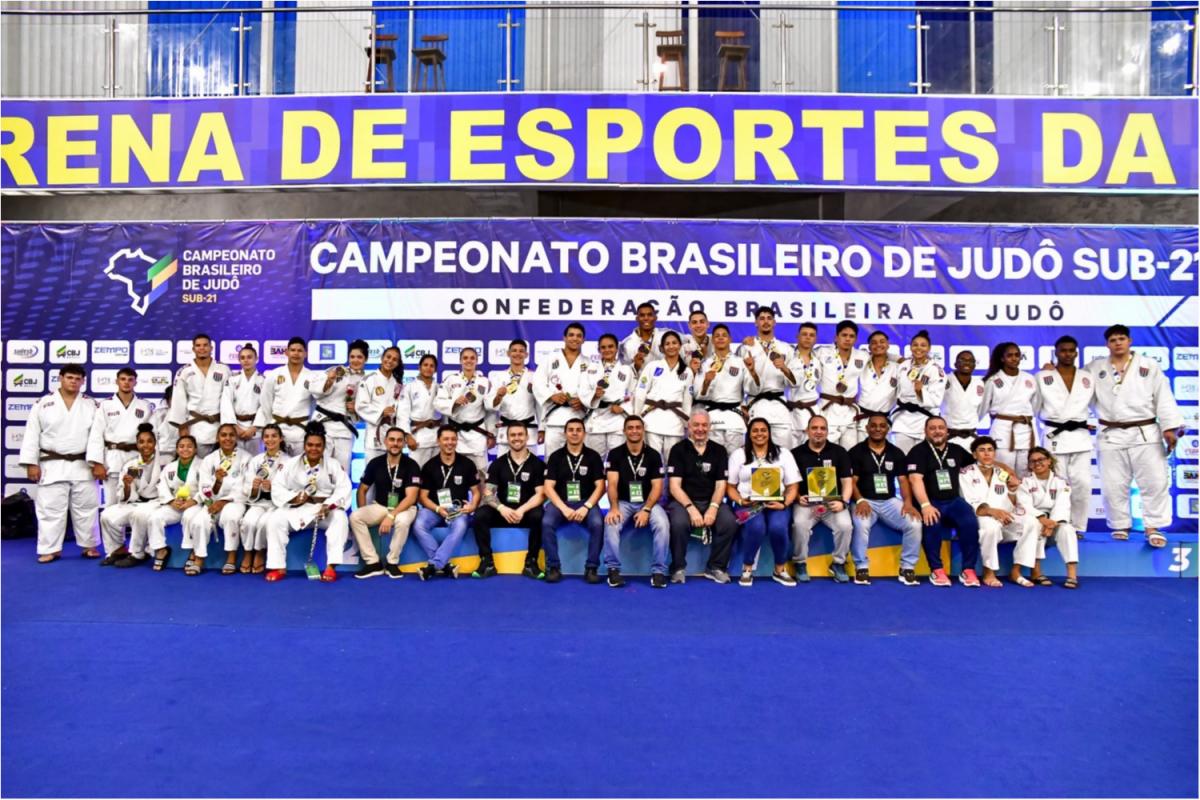 São Paulo lidera Brasileiro Sub-21 e é campeão geral feminino e masculino