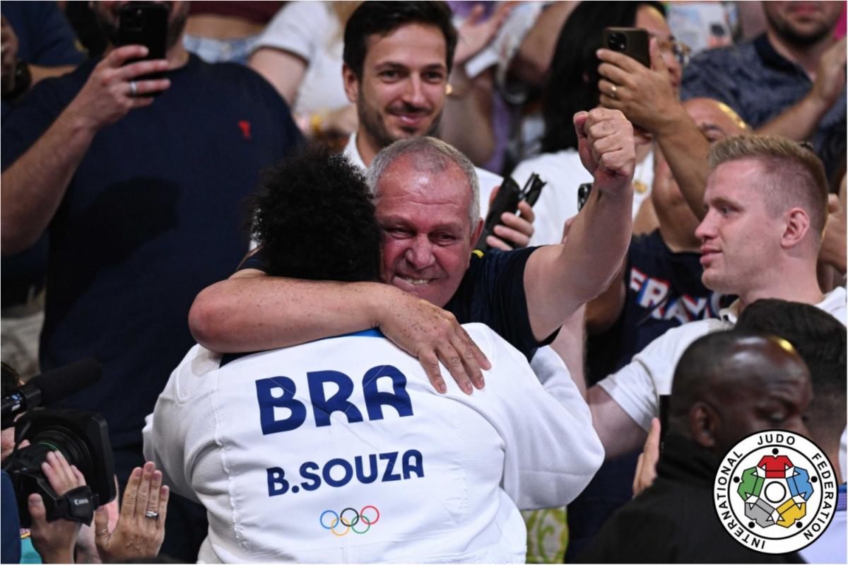 PARIS 2024 - MENSAGEM DO PRESIDENTE SILVIO ACÁCIO BORGES 