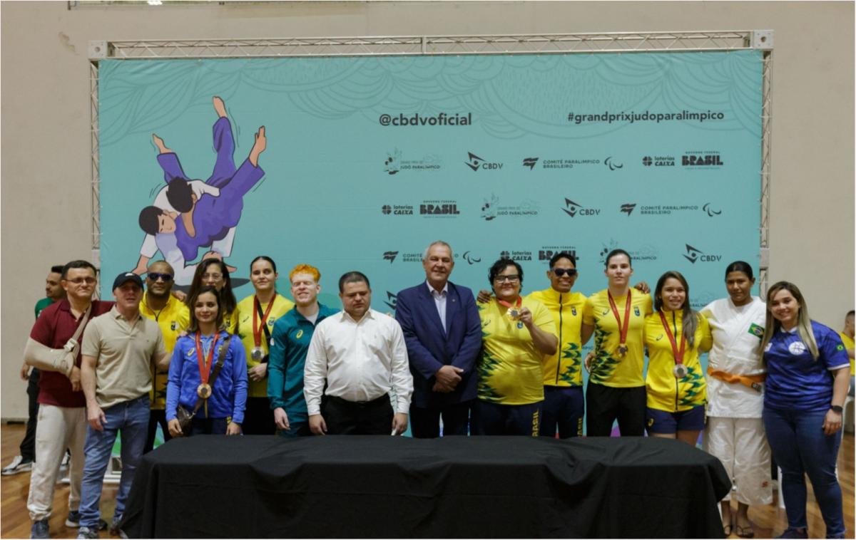 Presidente da CBJ prestigia medalhistas paralímpicos de Paris 2024 
