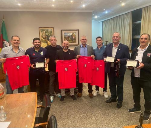 Em visita a Porto Alegre, dirigentes da CBJ se reúnem com lideranças do judô gaúcho 