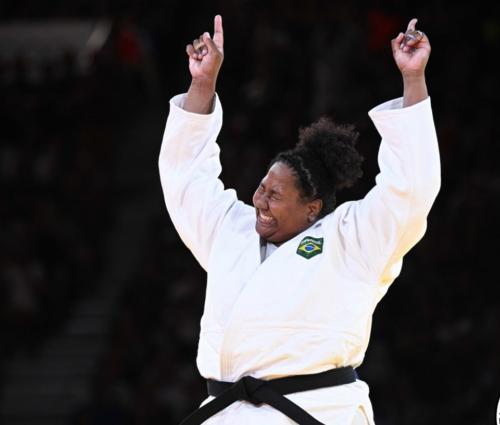 Bia Souza é indicada ao prêmio de melhor judoca do mundo pela IJF 