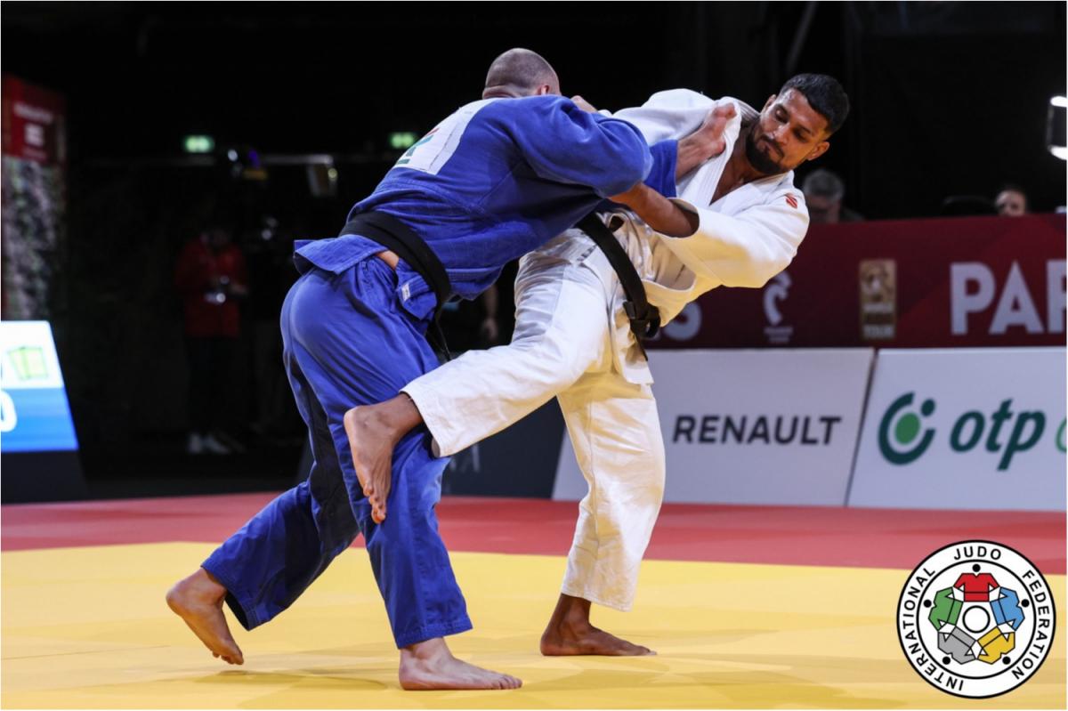Judô brasileiro embarca para o Grand Slam de Baku com 13 atletas