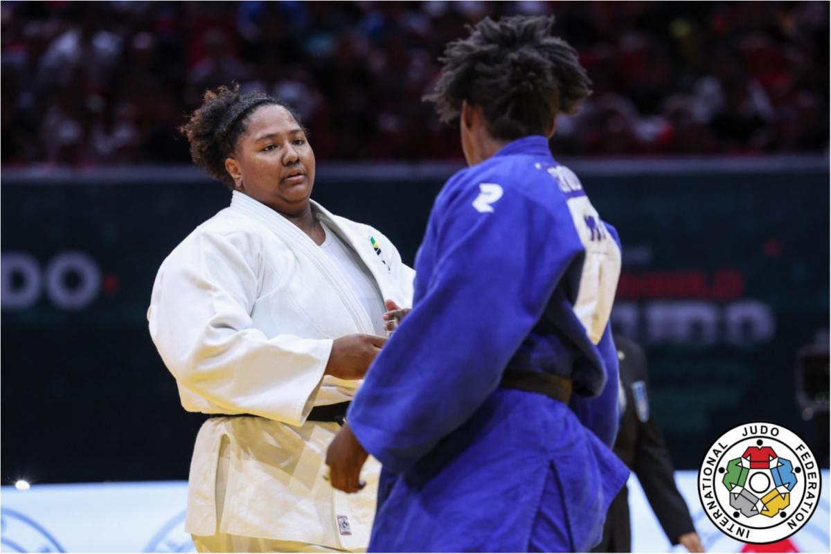 Beatriz Souza e Rafael Buzacarini são eliminados nas preliminares do Mundial de Judô