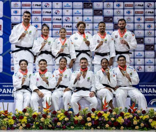 Ouro da Equipe Mista brasileira fecha Campeonato Pan-Americano Sênior de Judô