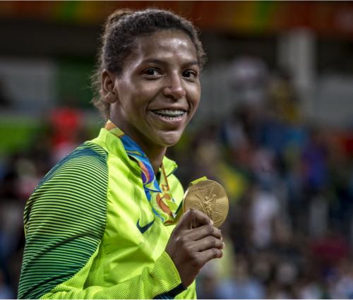 10 anos do ouro olímpico de Rafaela Silva: relembre a campanha da conquista em casa