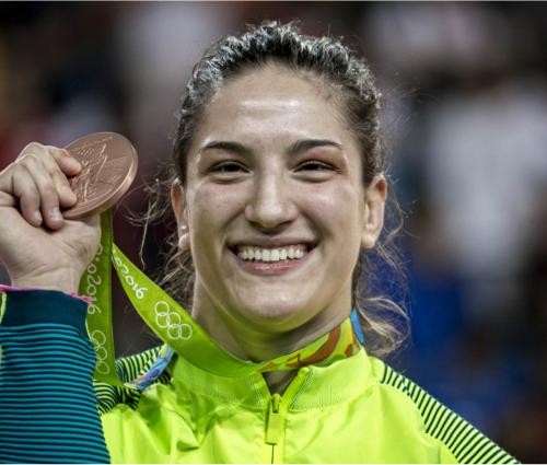 10 anos de um feito inédito: a segunda medalha olímpica de Mayra Aguiar
