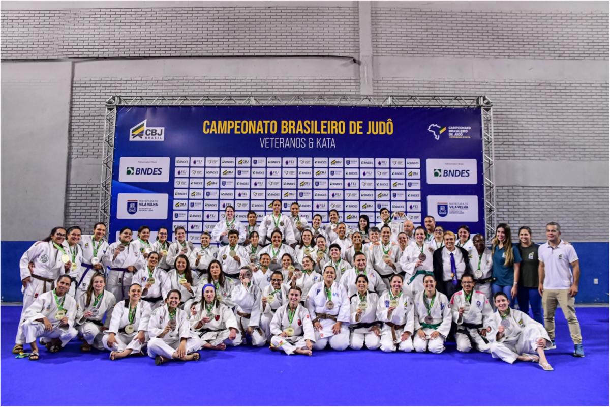 Campeonato Brasileiro de Veteranos e Kata reúne mais de 400 judocas no Espírito Santo