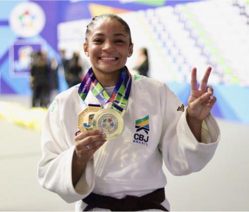 Clarisse Vallim conquista o ouro no Mundial de Judô Cadete pela segunda vez consecutiva