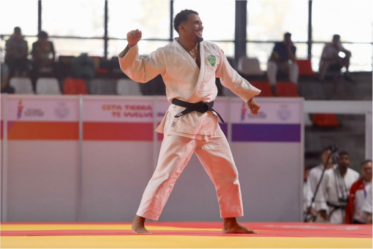 Brasil tem dia dourado no judô e leva seis dos sete ouros em disputa nos Jogos Sul-Americanos Santa Fé 2026